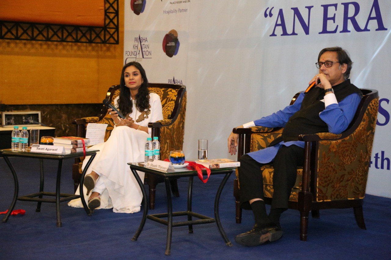 Ms Swati Agarwal in conversation with with Dr Shashi Tharoor